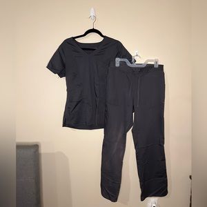 Healing Hands Medium Scrub Set